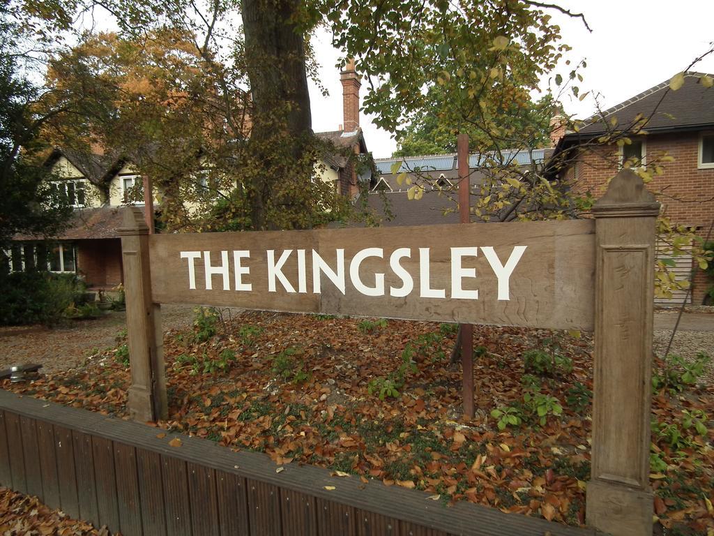 The Kingsley At Eversley Exterior photo
